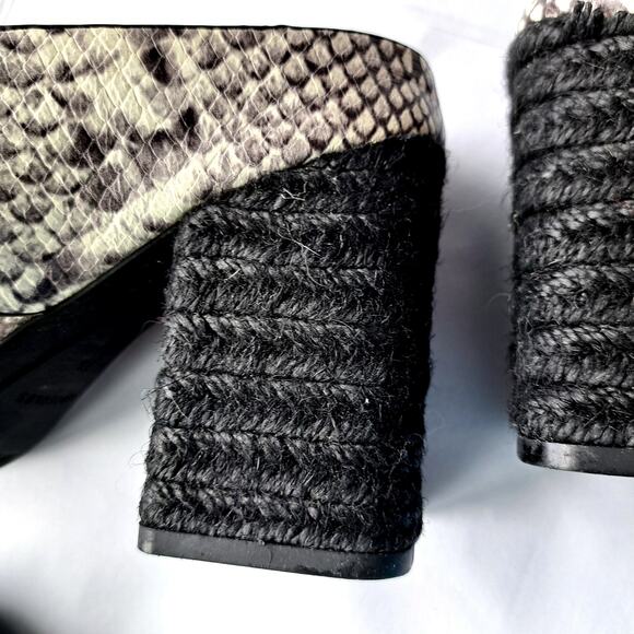 AEROSOLES Hazel Block Heel Mule Sandal 7.5 Ivory Black Snake Leather - Picture 10 of 10